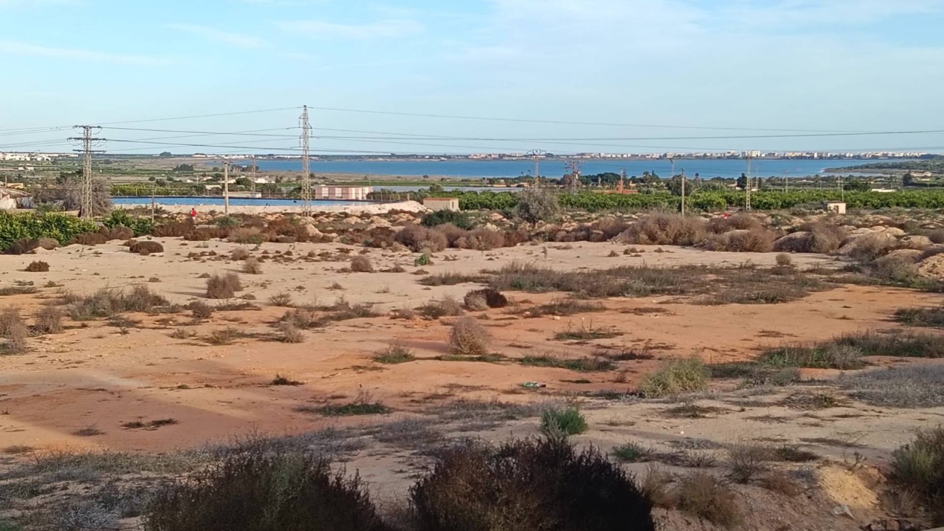 Segunda Mano - Villa independiente - Los Montesinos - La Herrada