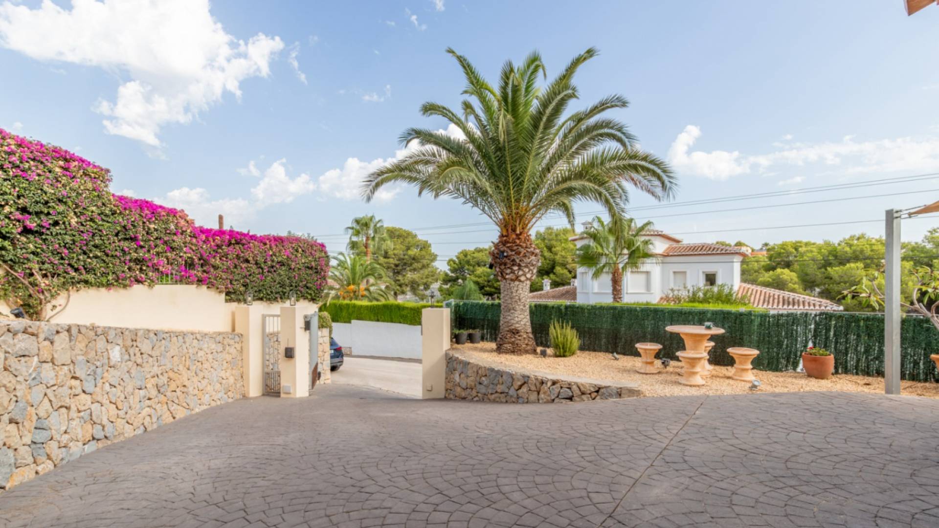 Segunda Mano - Villa independiente - Moraira - Arnella