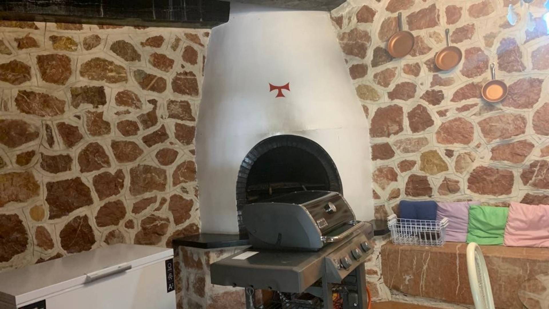 Segunda Mano - Villa independiente - Novelda