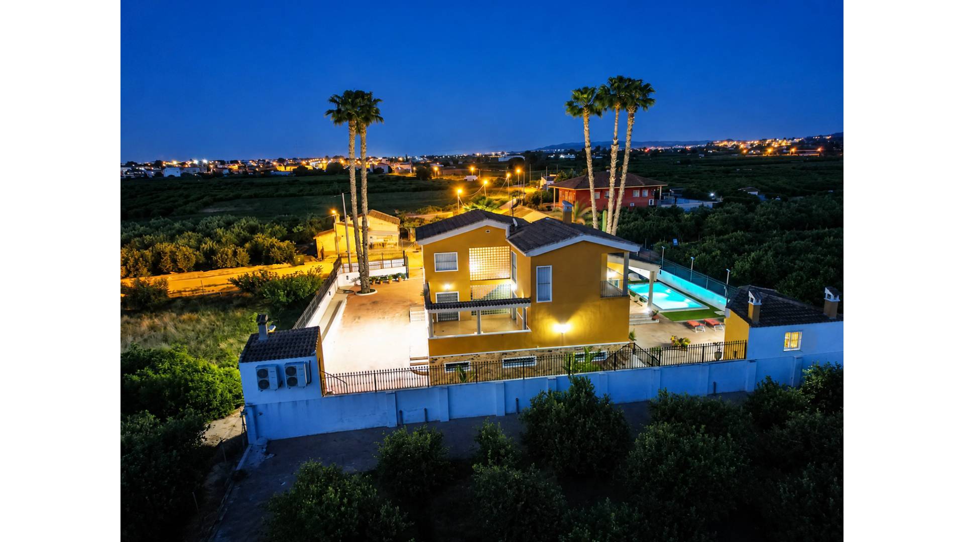 Segunda Mano - Villa independiente - Orihuela - CAMPO