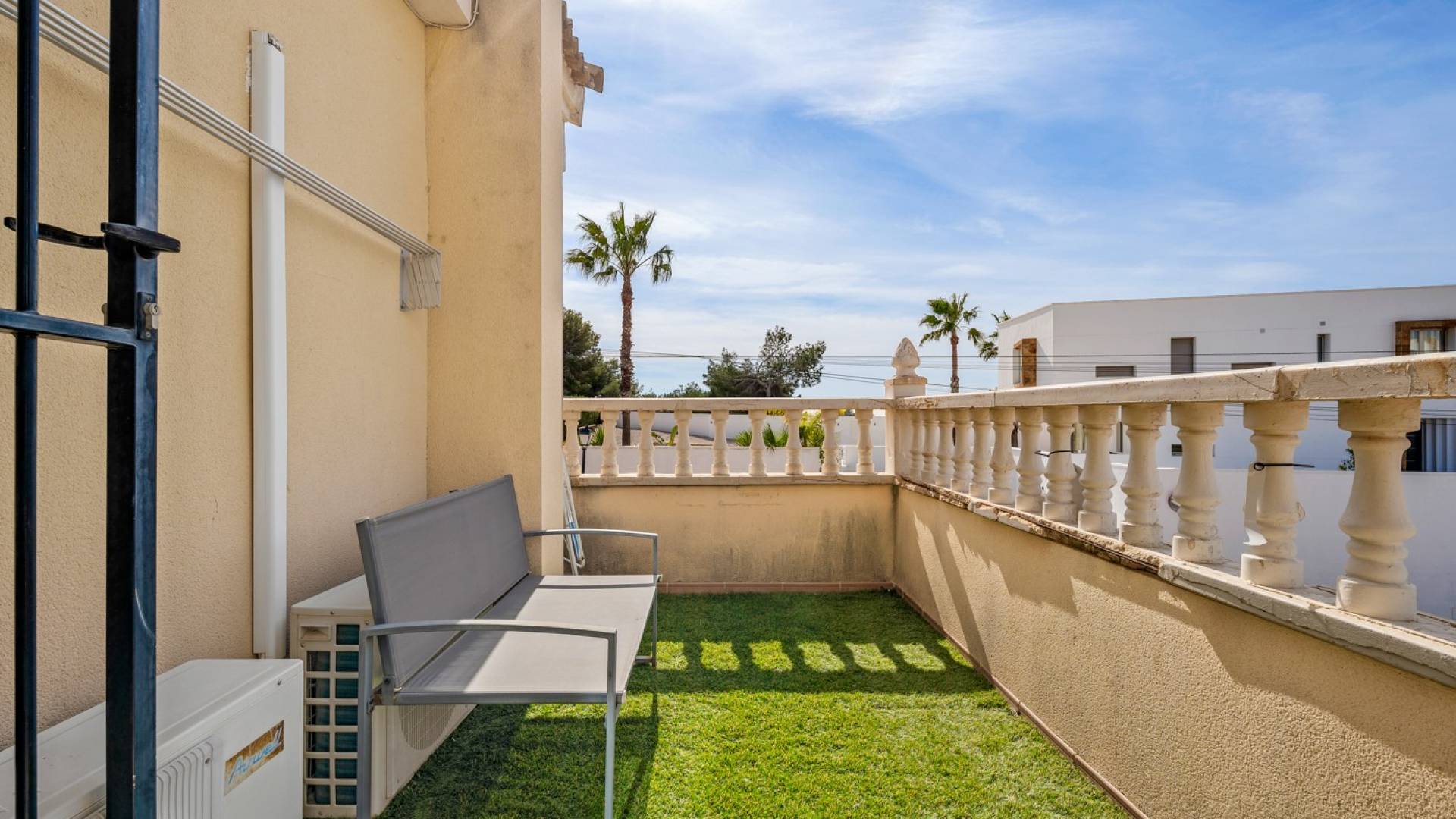 Segunda Mano - Villa independiente - Orihuela Costa - Castillo de Don Juan