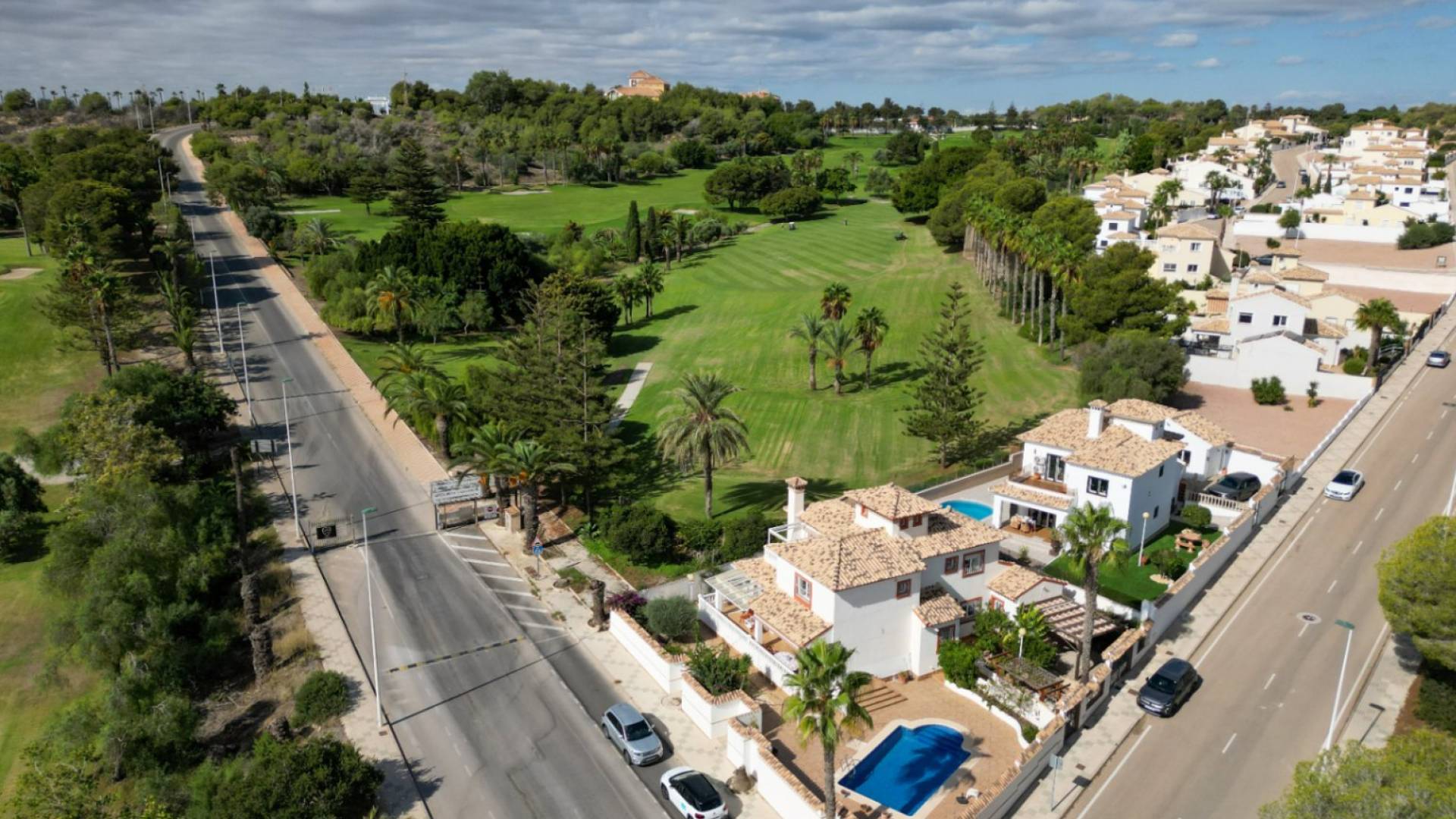 Segunda Mano - Villa independiente - Orihuela Costa - Club de golf y campo Las Colinas