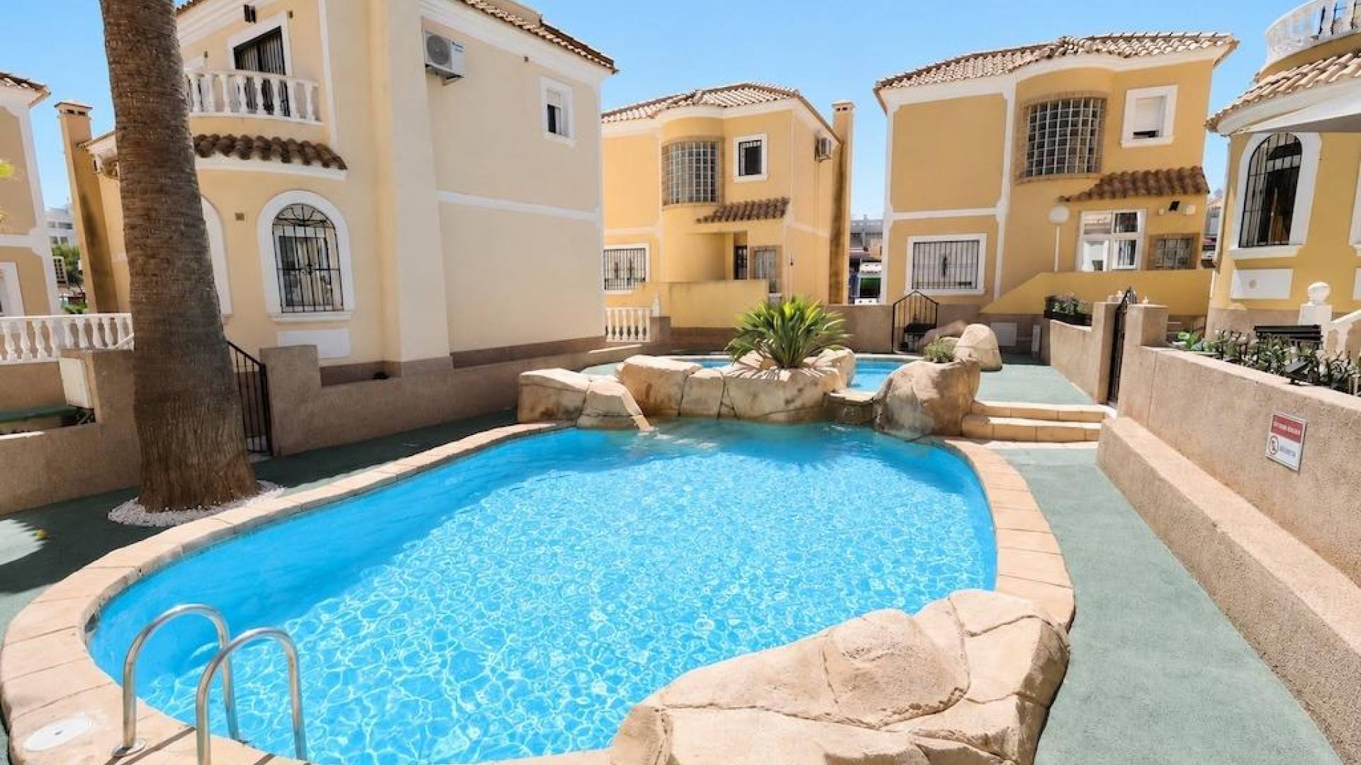 Segunda Mano - Villa independiente - Orihuela Costa - Las Filipinas