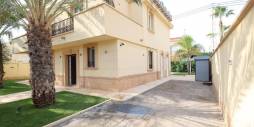 Segunda Mano - Villa independiente - Orihuela Costa - Lomas de Cabo Roig
