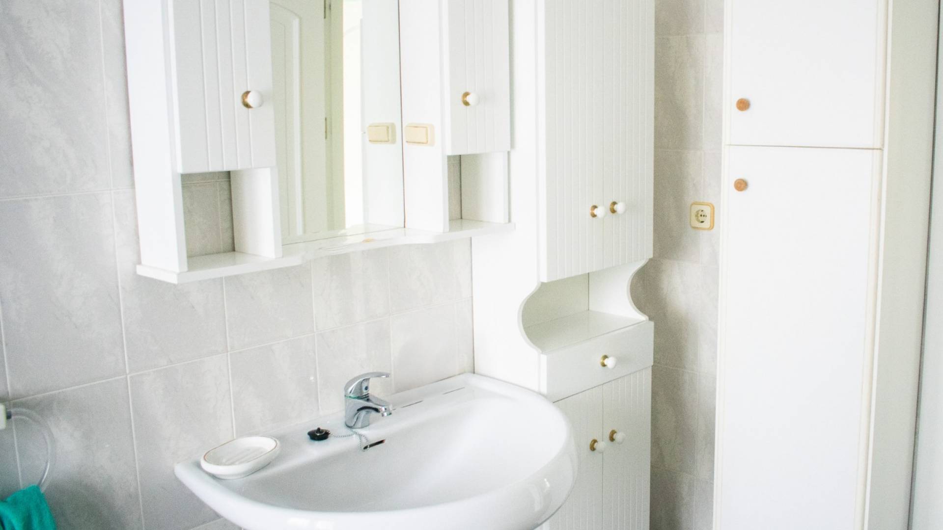 Segunda Mano - Villa independiente - Orihuela Costa - MUY CERCA DE LA PLAYA