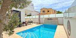 Segunda Mano - Villa independiente - Orihuela Costa - Villamartín