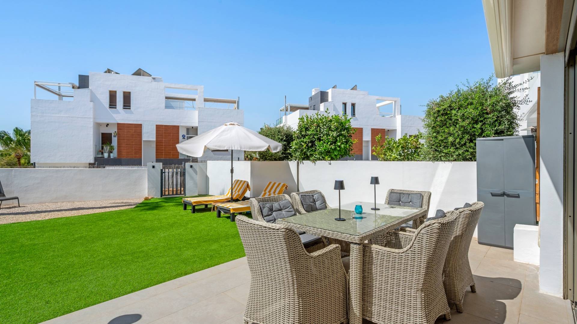 Segunda Mano - Villa independiente - Orihuela Costa - Villamartín