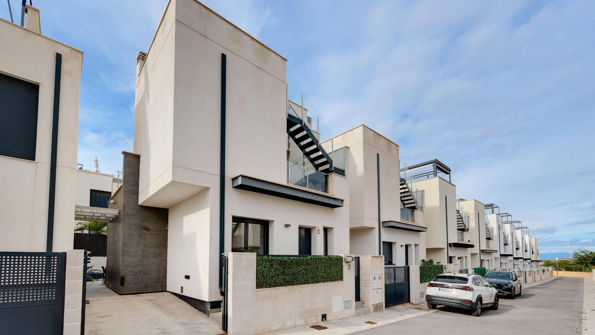 Segunda Mano - Villa independiente - Orihuela - Orihuela Costa