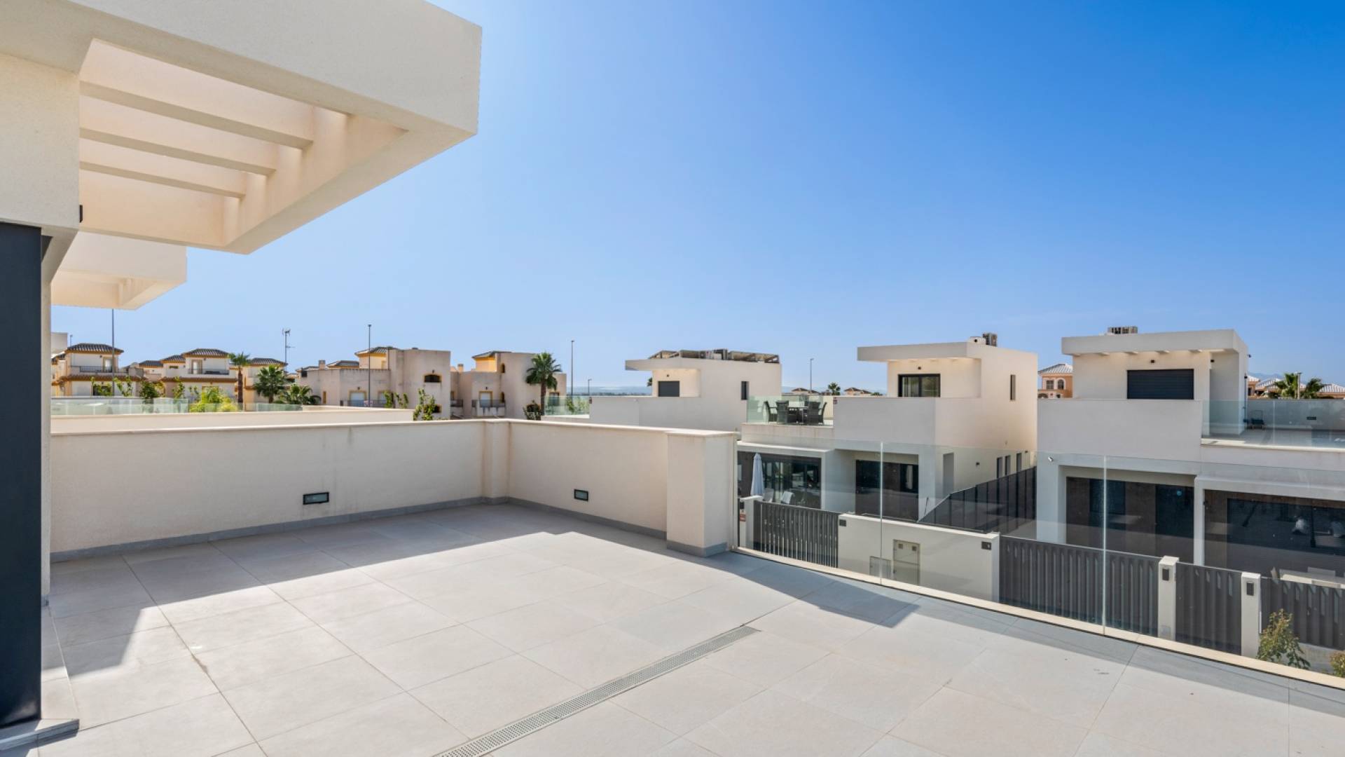 Segunda Mano - Villa independiente - San Fulgencio - Urb. La Marina