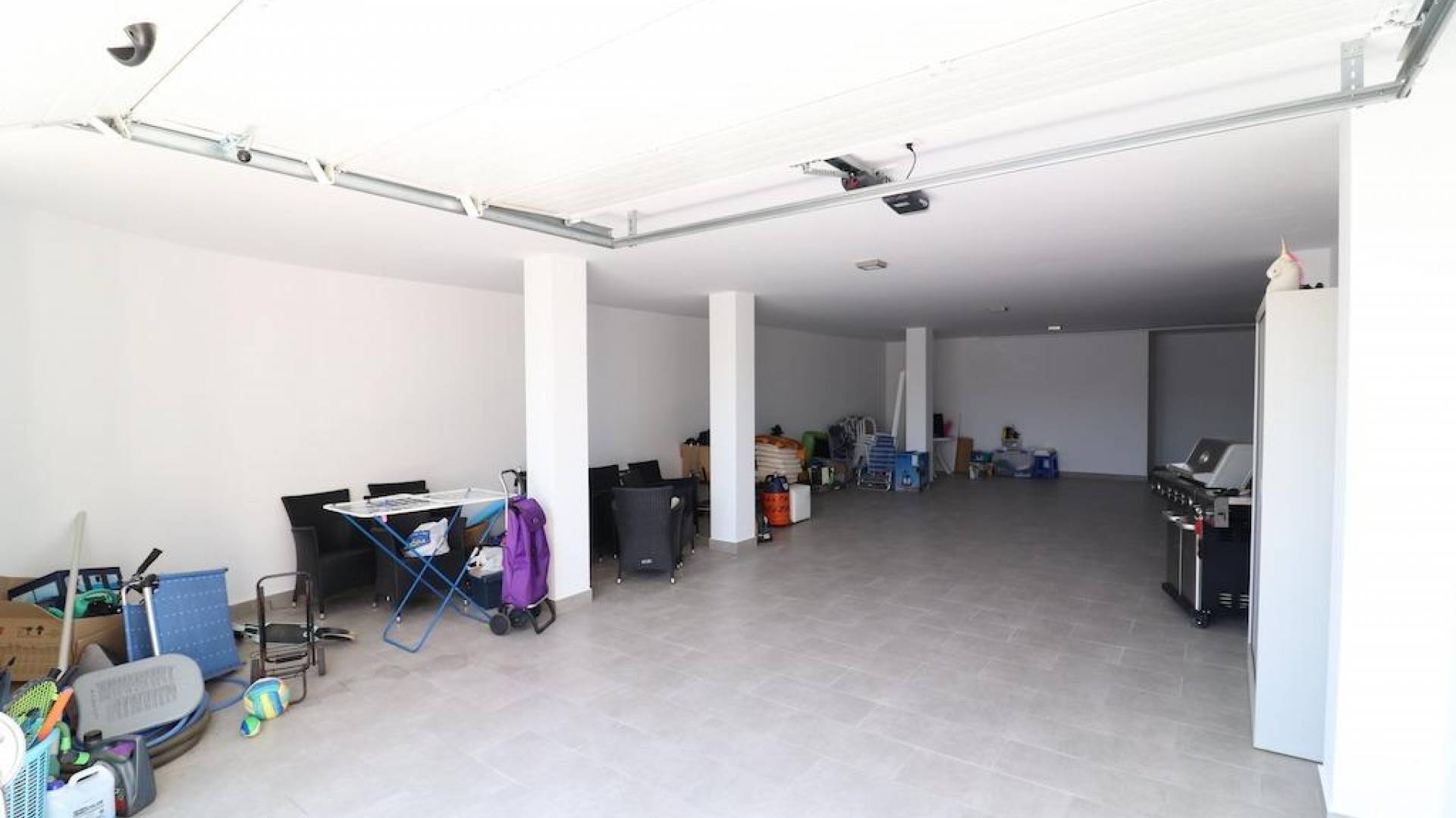 Segunda Mano - Villa independiente - San Miguel de Salinas - Urbanizaciones