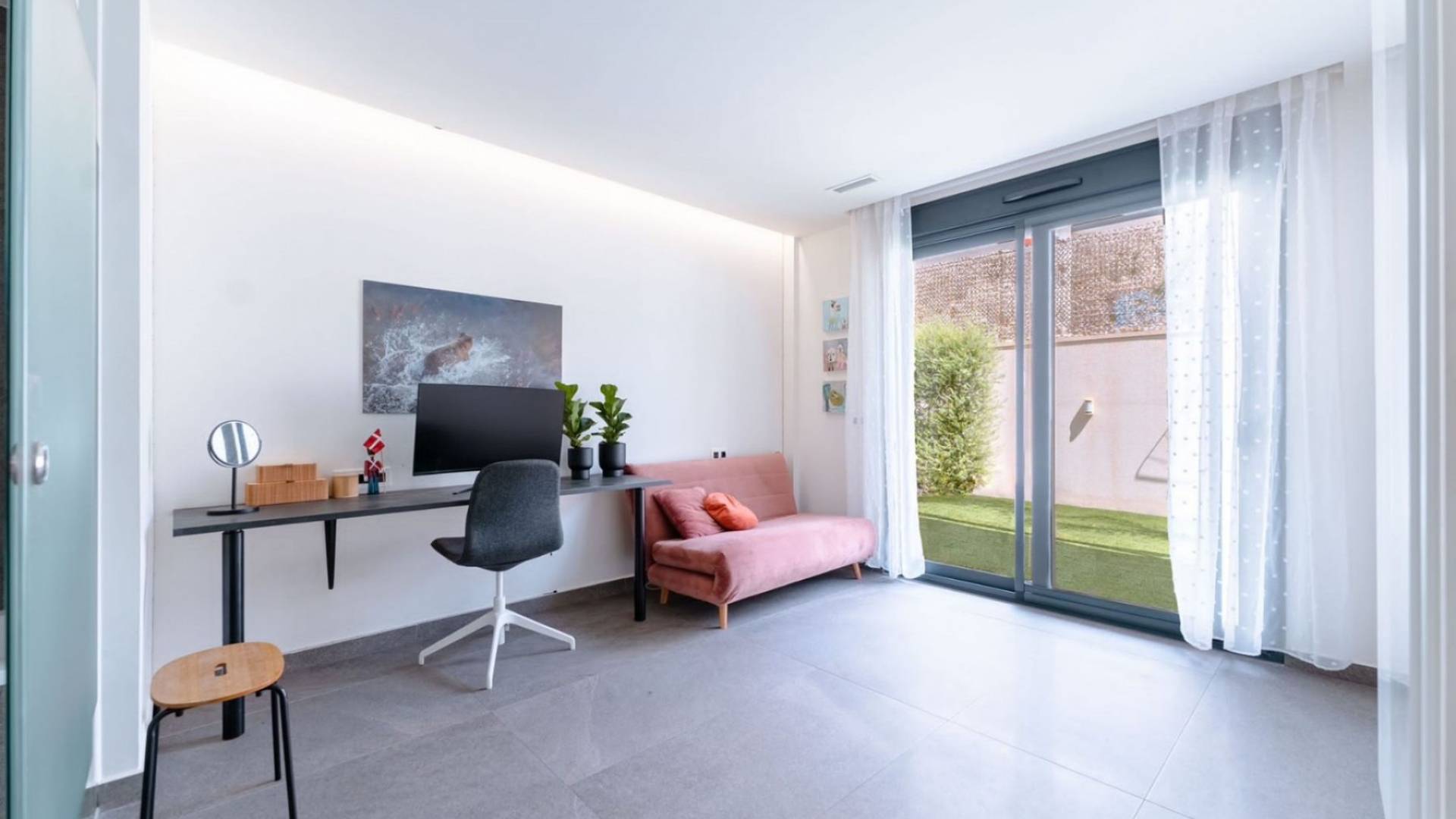 Segunda Mano - Villa independiente - San Miguel de Salinas