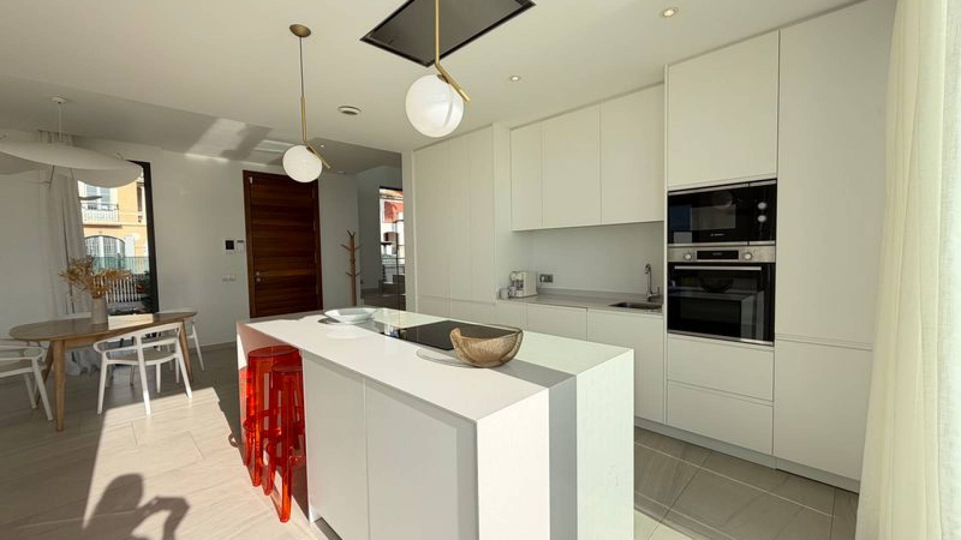 Segunda Mano - Villa independiente - Sierra Cortina