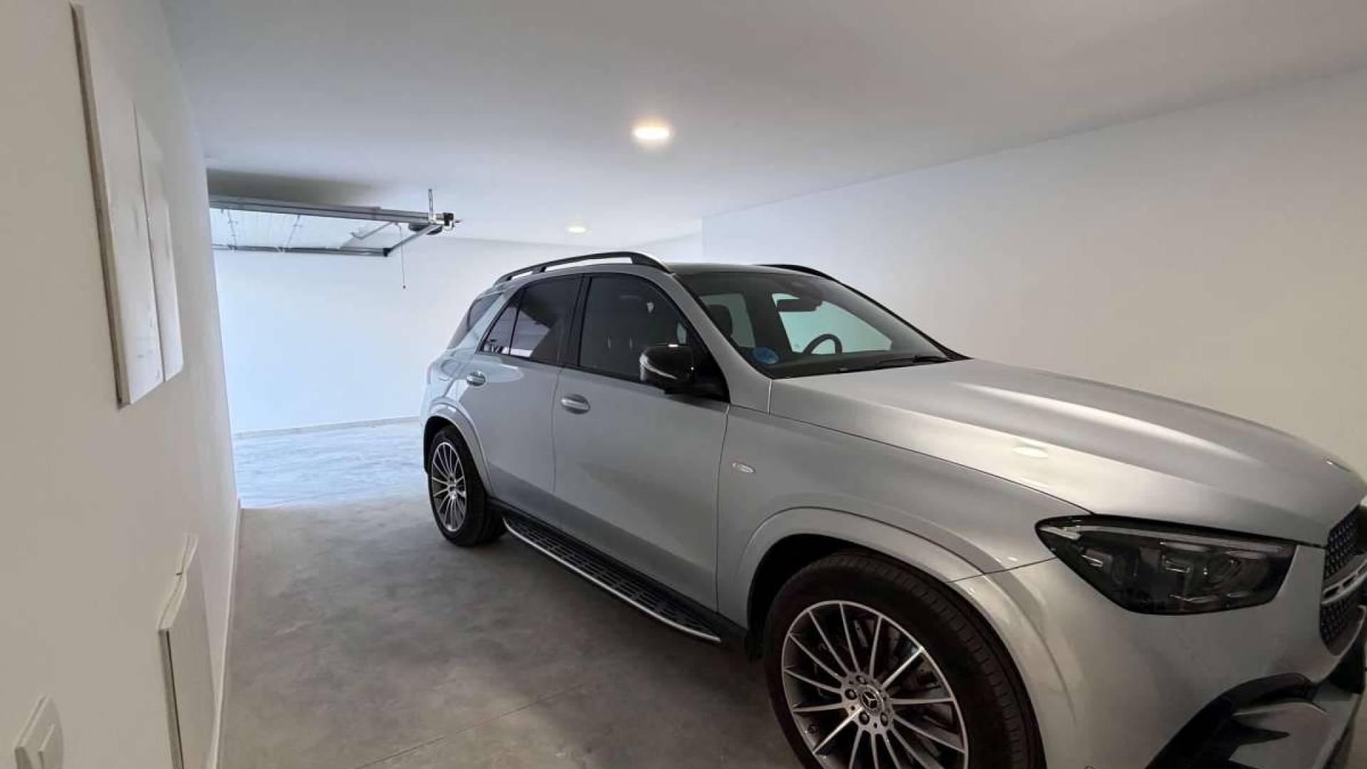 Segunda Mano - Villa independiente - Sierra Cortina