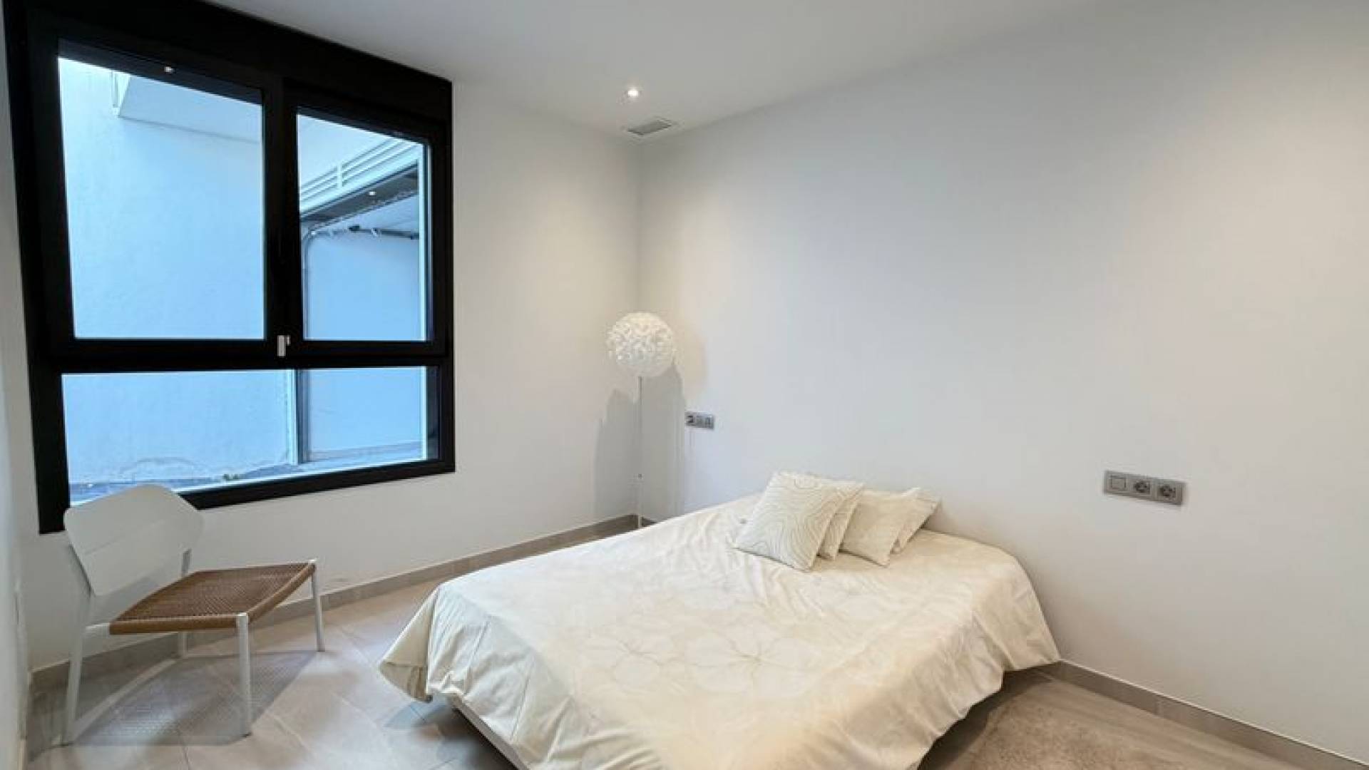 Segunda Mano - Villa independiente - Sierra Cortina