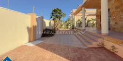 Segunda Mano - Villa independiente - Torrevieja - Aguas nuevas 2