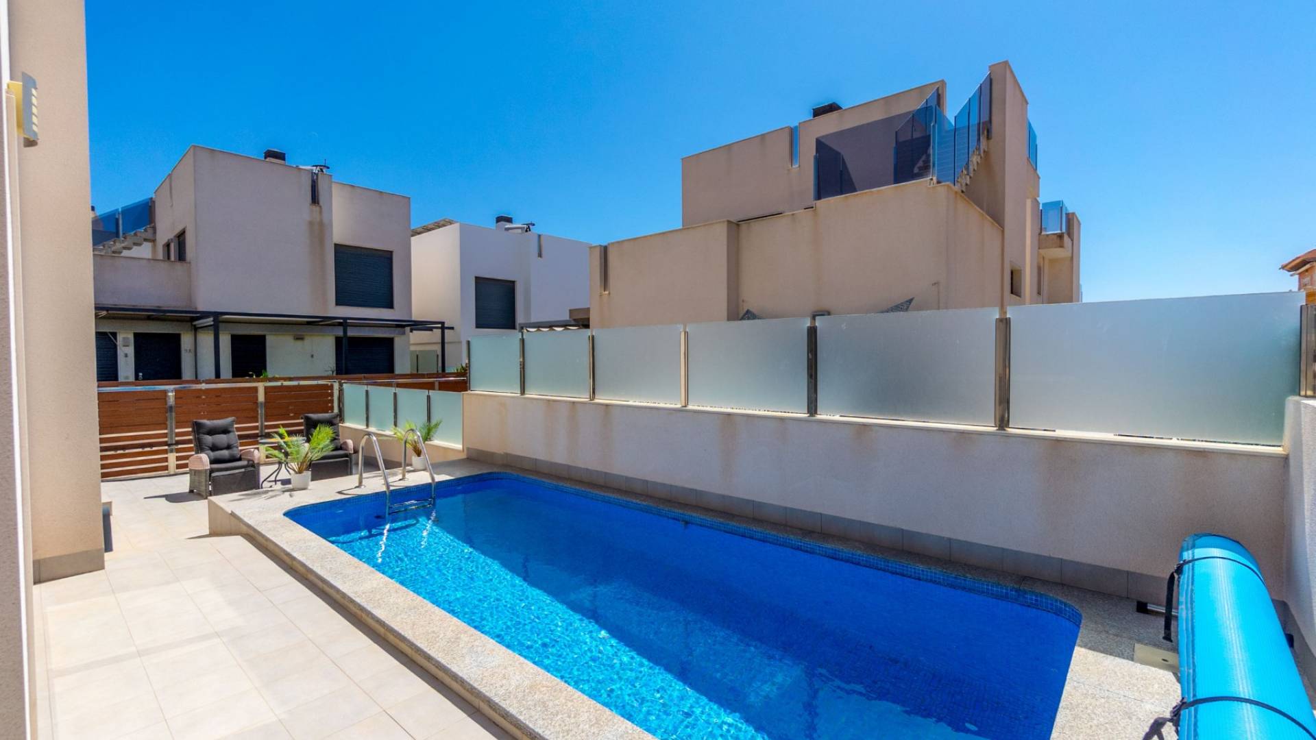 Segunda Mano - Villa - Independiente - Torrevieja - Aguas Nuevas