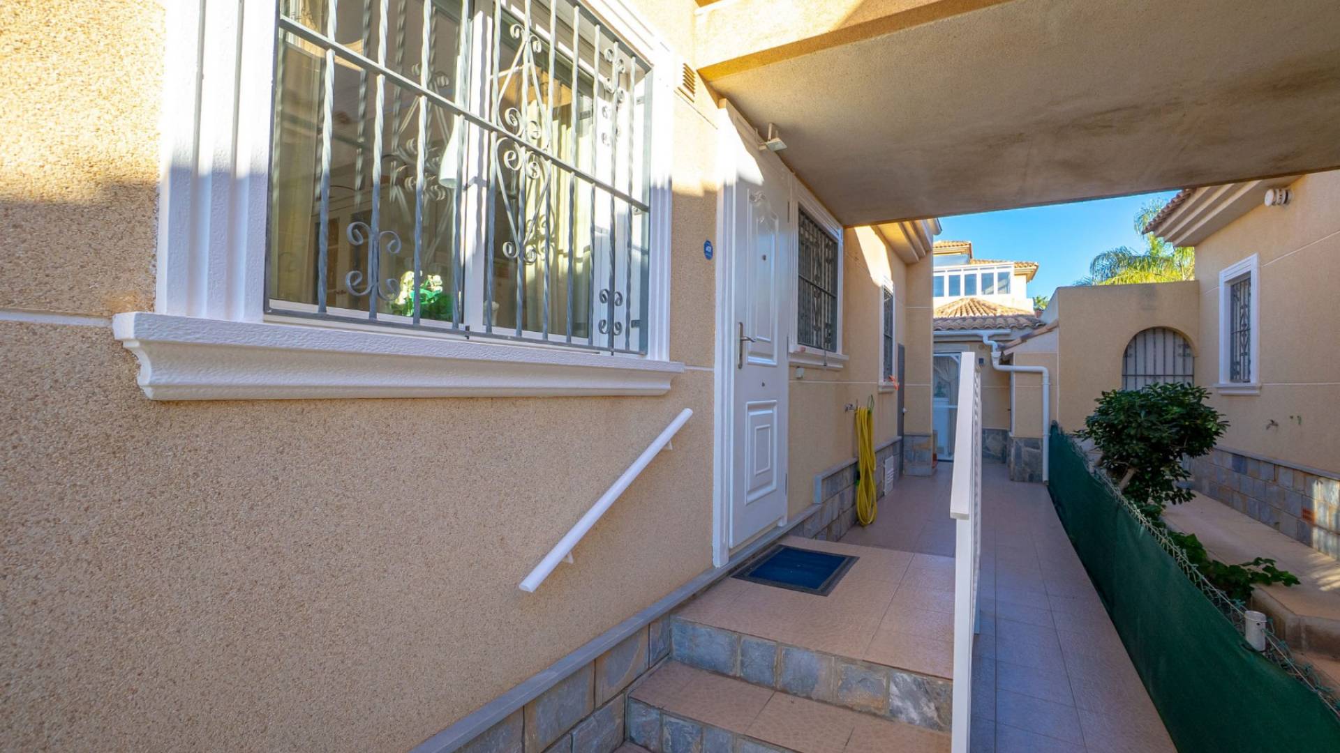 Segunda Mano - Villa - Independiente - Torrevieja - El Chaparral