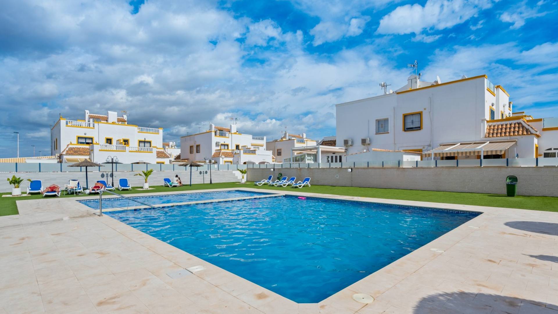 Segunda Mano - Villa independiente - Torrevieja - Habaneras