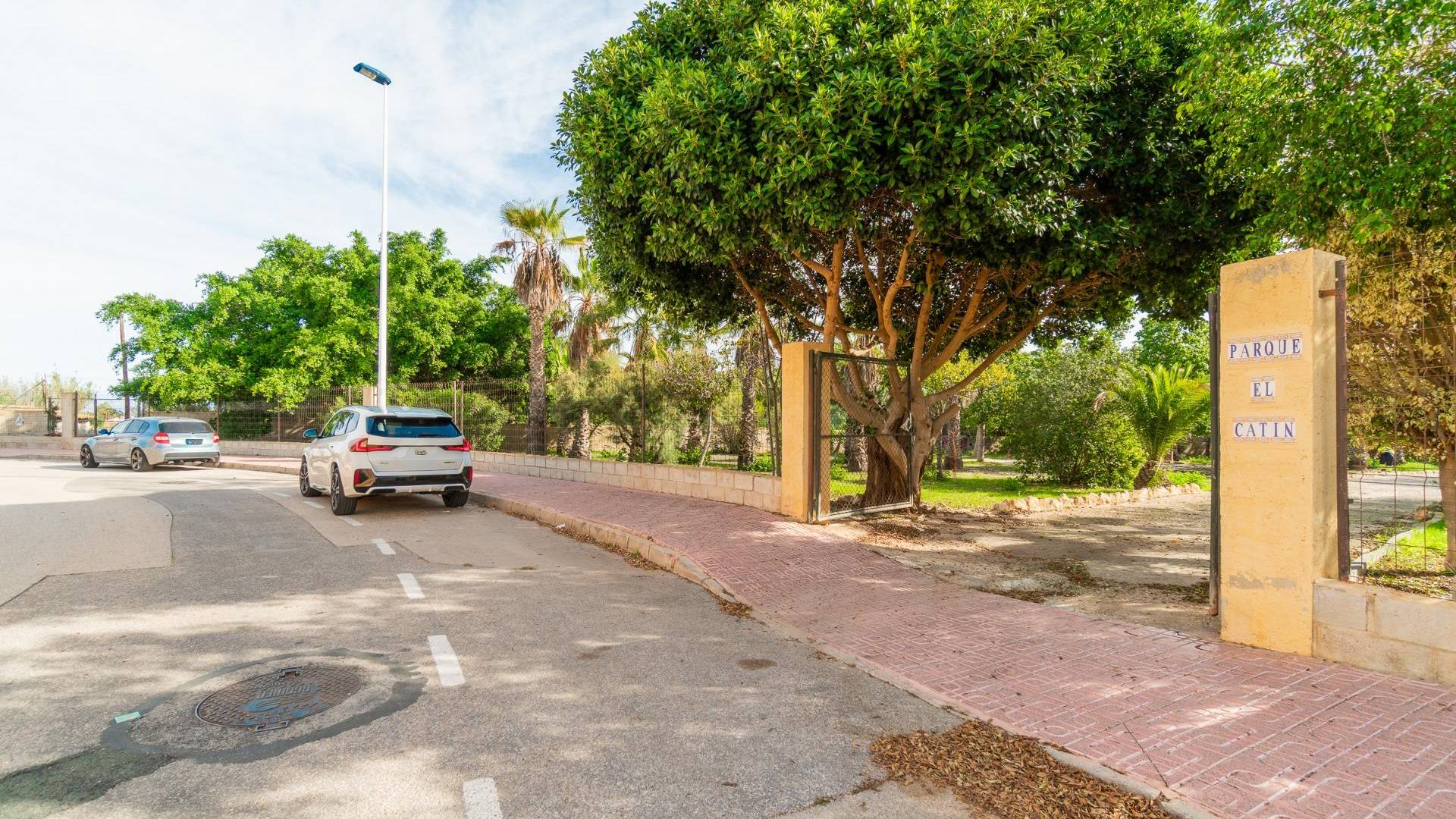 Segunda Mano - Villa independiente - Torrevieja - Los altos