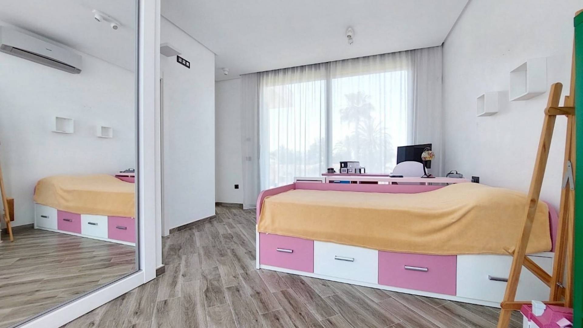 Segunda Mano - Villa independiente - Torrevieja - Los Angeles