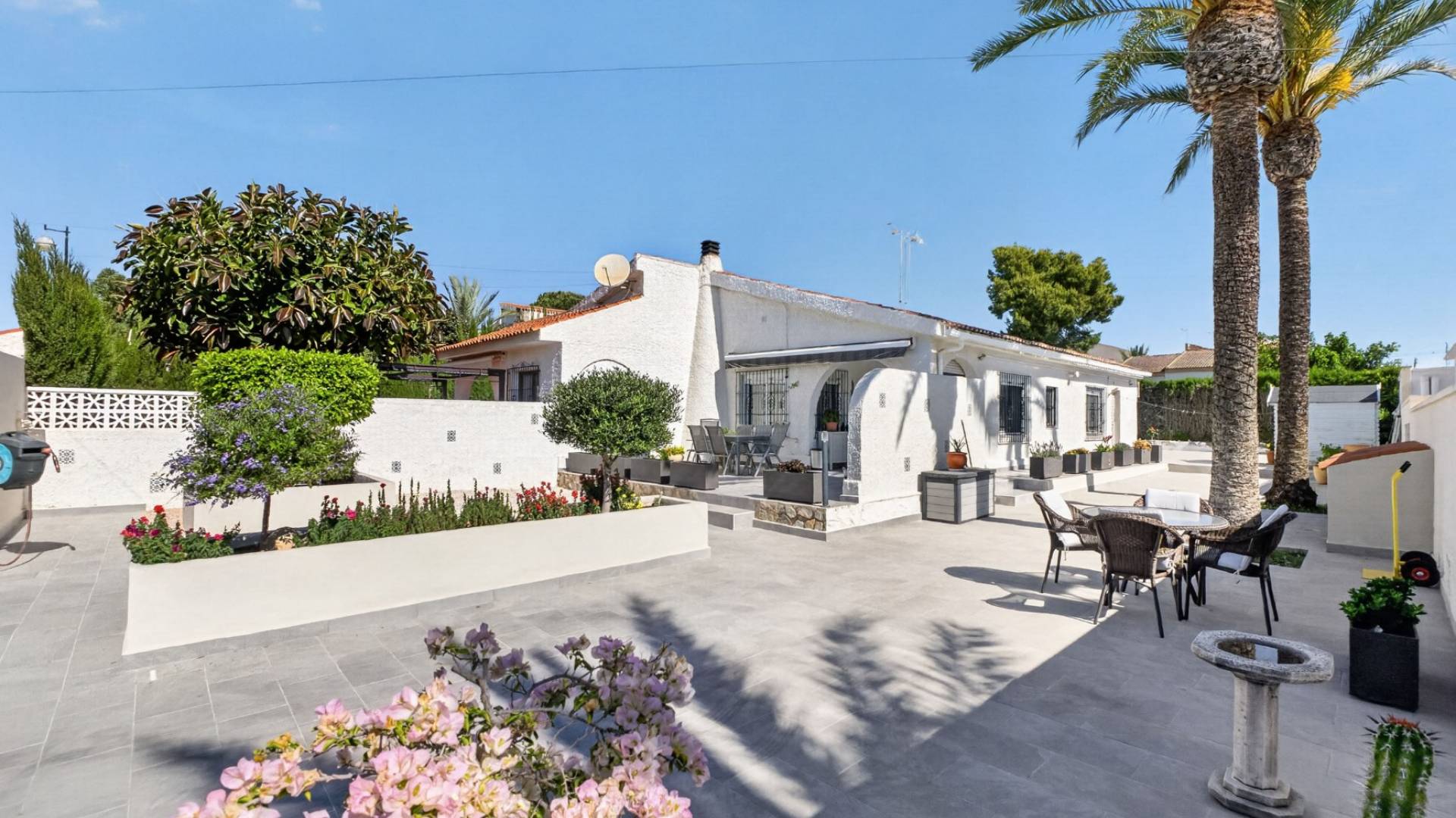 Segunda Mano - Villa independiente - Torrevieja - Los Angeles