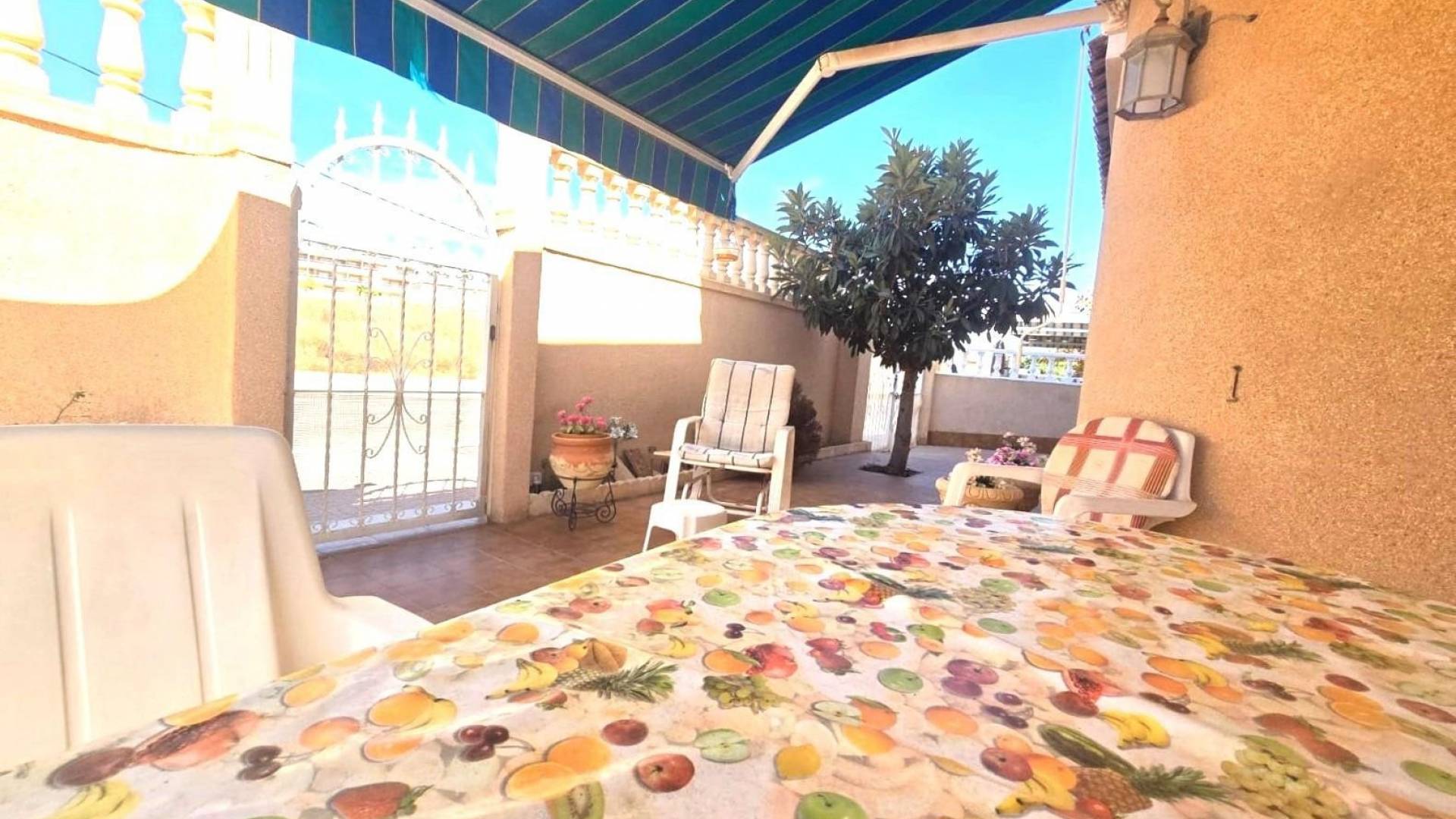 Segunda Mano - Villa independiente - Torrevieja - Los Balcones - Los Altos del Edén