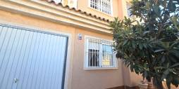 Segunda Mano - Villa independiente - Torrevieja - Los Balcones - Los Altos del Edén