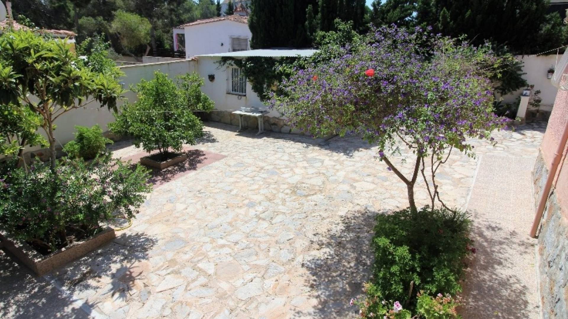 Segunda Mano - Villa independiente - Torrevieja - Los balcones