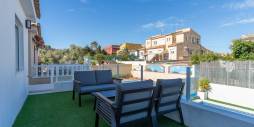 Segunda Mano - Villa independiente - Torrevieja - Los balcones