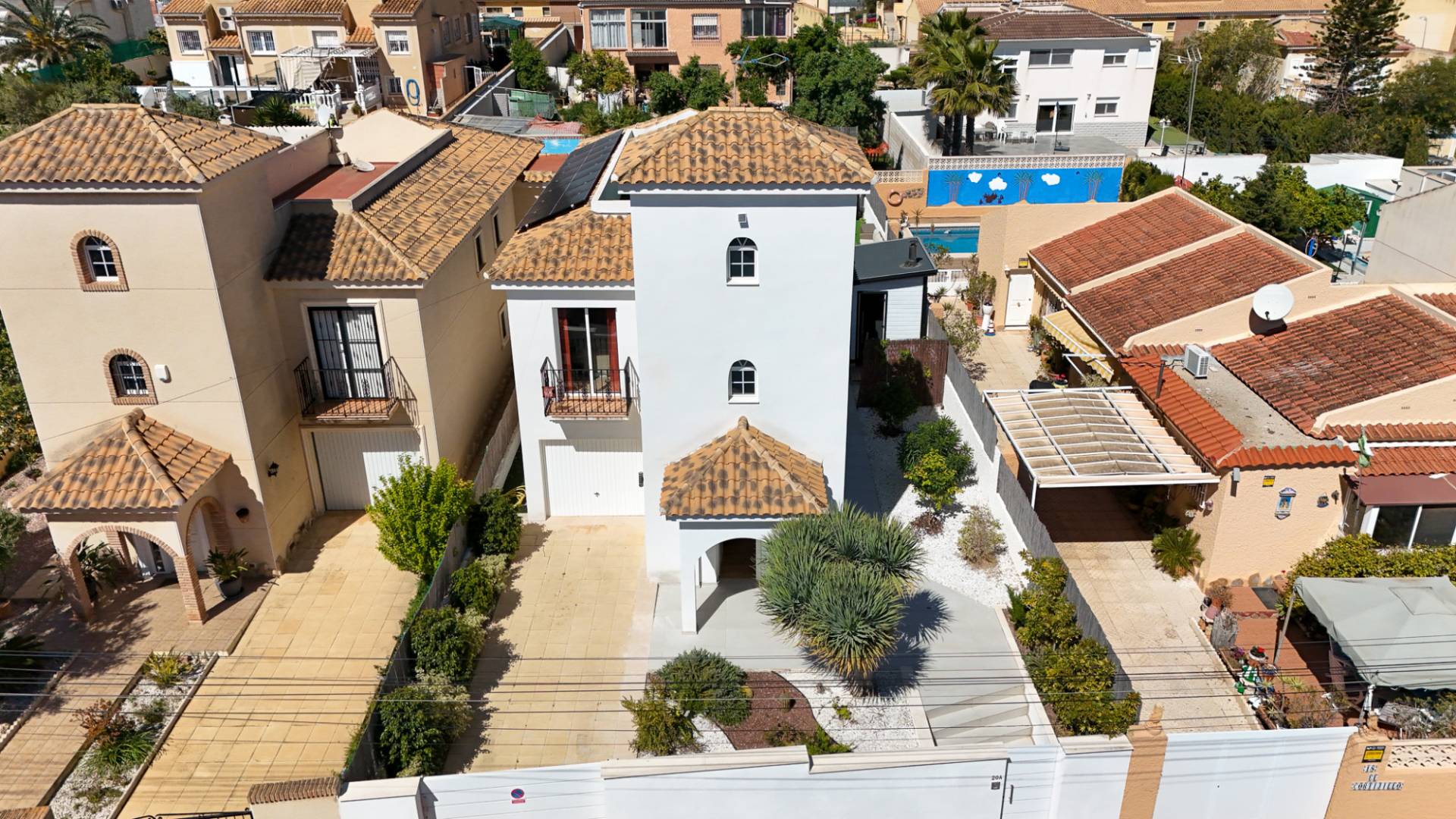 Segunda Mano - Villa independiente - Torrevieja - Los balcones