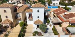 Segunda Mano - Villa independiente - Torrevieja - Los balcones