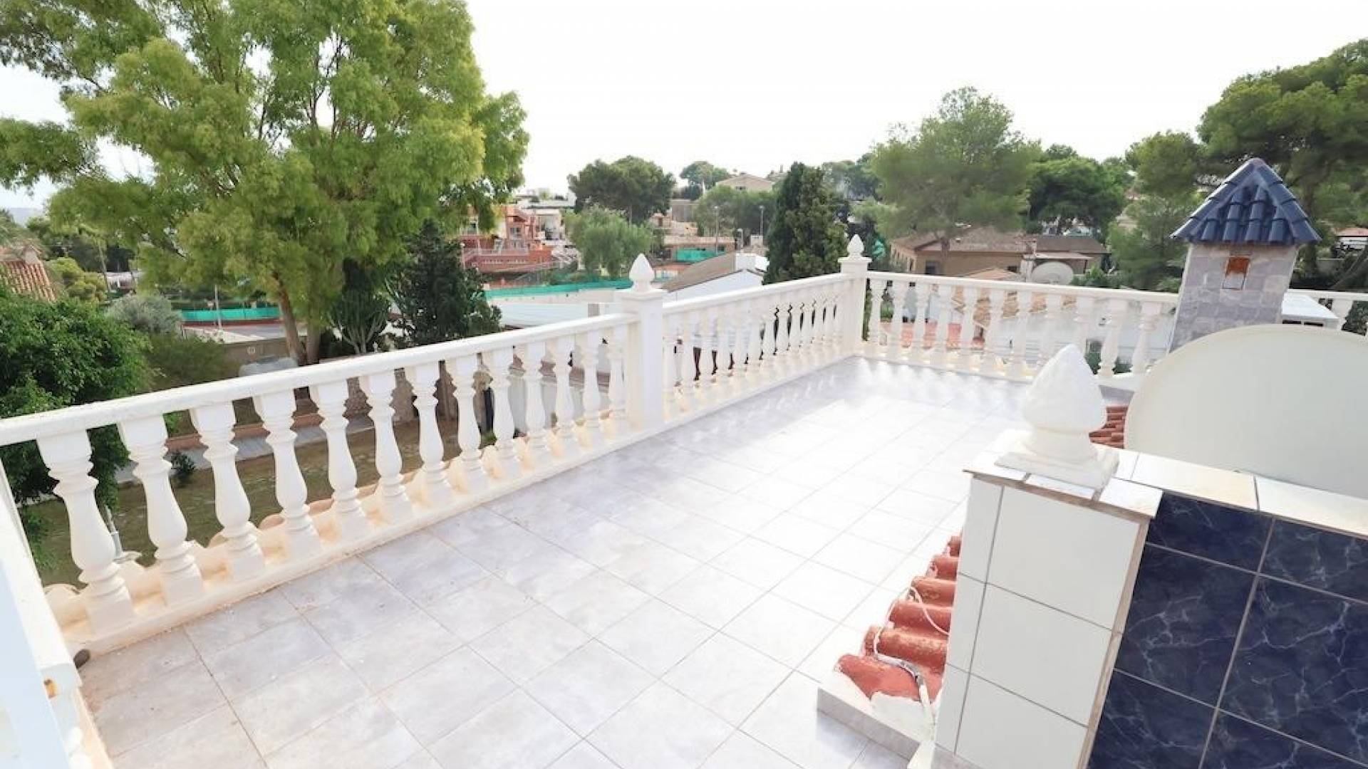Segunda Mano - Villa independiente - Torrevieja - Los balcones