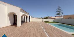 Segunda Mano - Villa independiente - Torrevieja - Los balcones