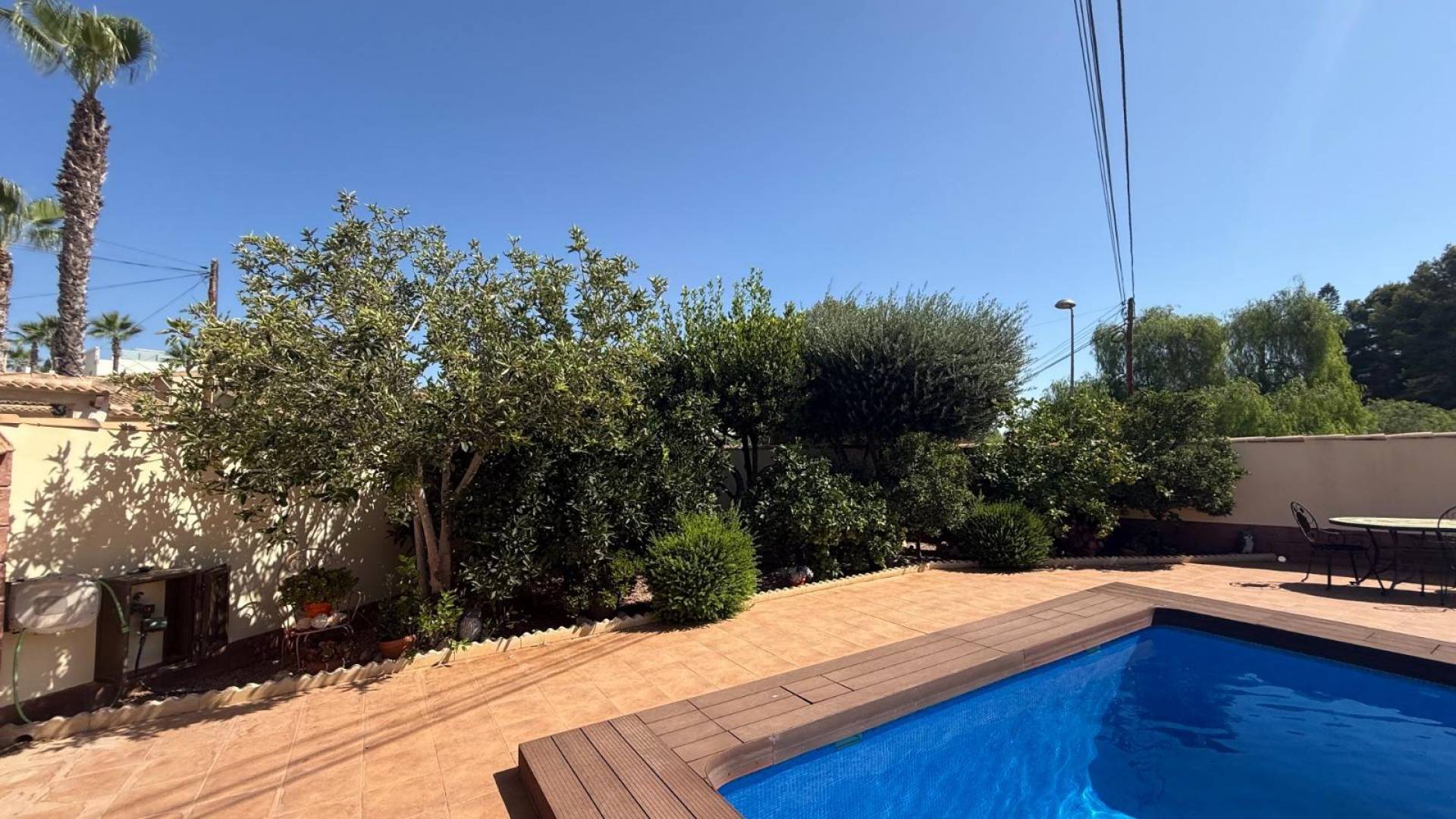 Segunda Mano - Villa independiente - Torrevieja - Los balcones