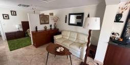 Segunda Mano - Villa independiente - Torrevieja - Los balcones