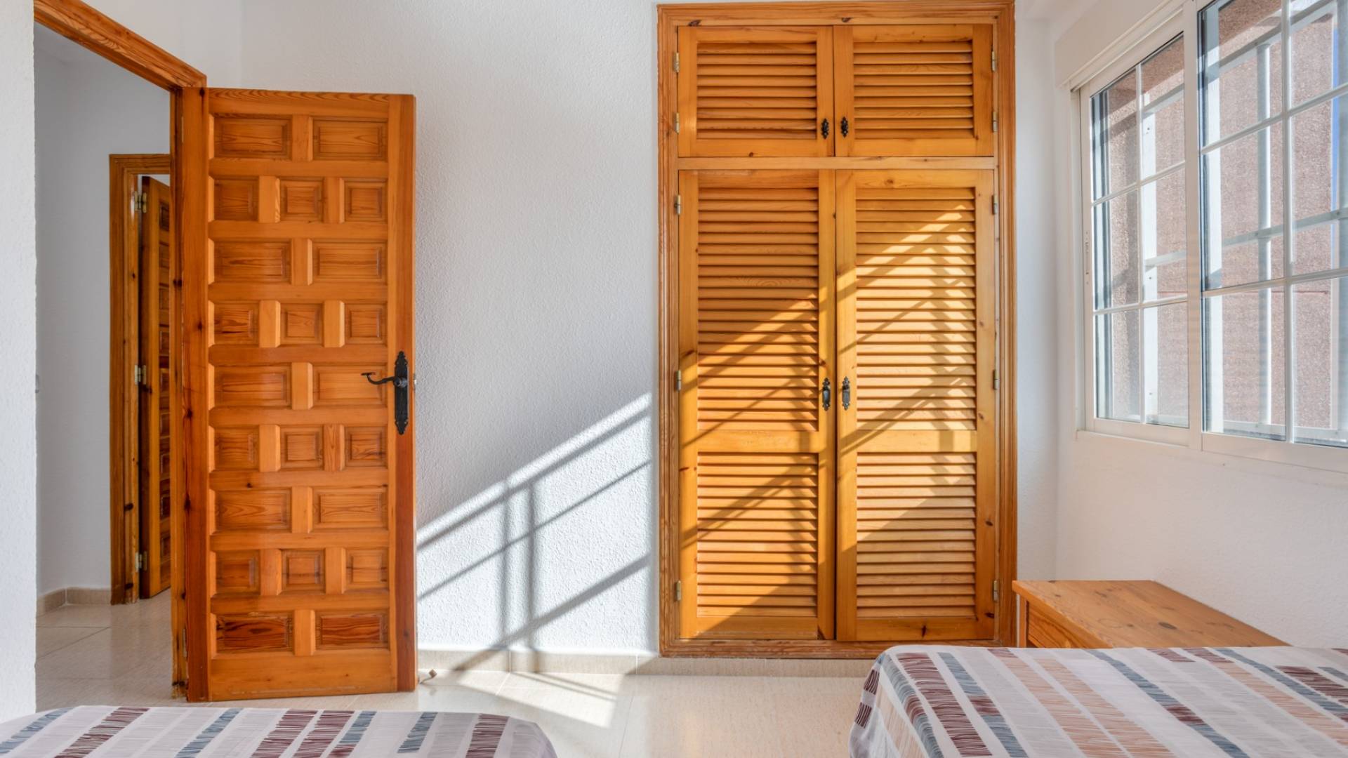 Segunda Mano - Villa independiente - Torrevieja - Urbanización San Luis