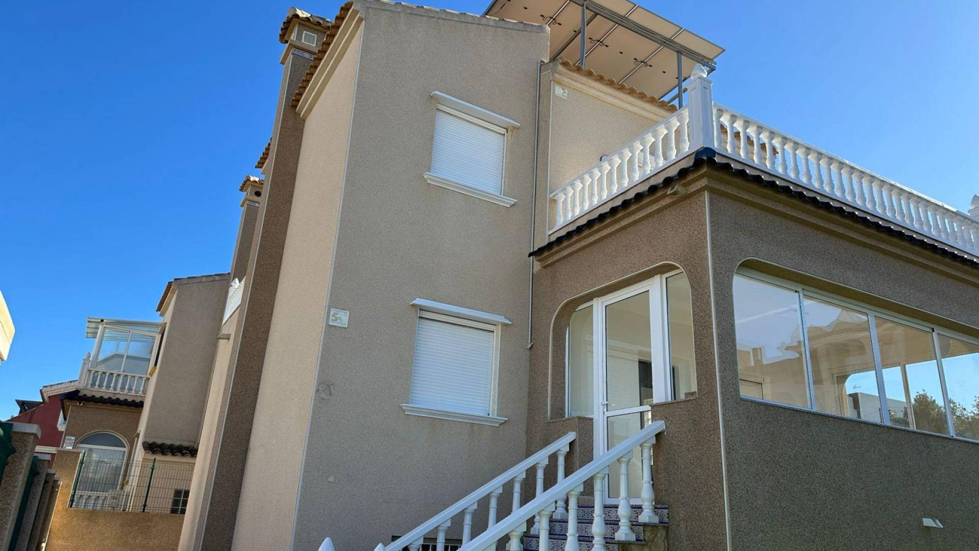 Segunda Mano - Villa independiente - Torrevieja - VILLAMARTIN