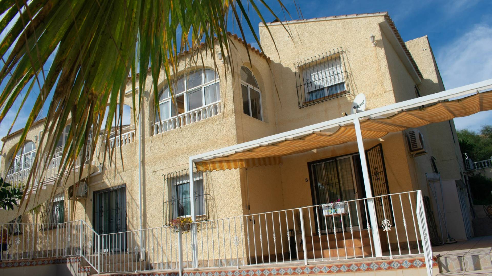 Segunda Mano - Villa independiente - Torrevieja