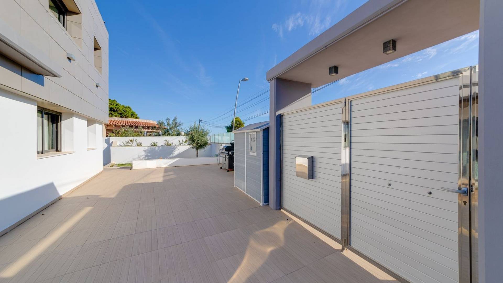 Segunda Mano - Villa independiente - Torrevieja