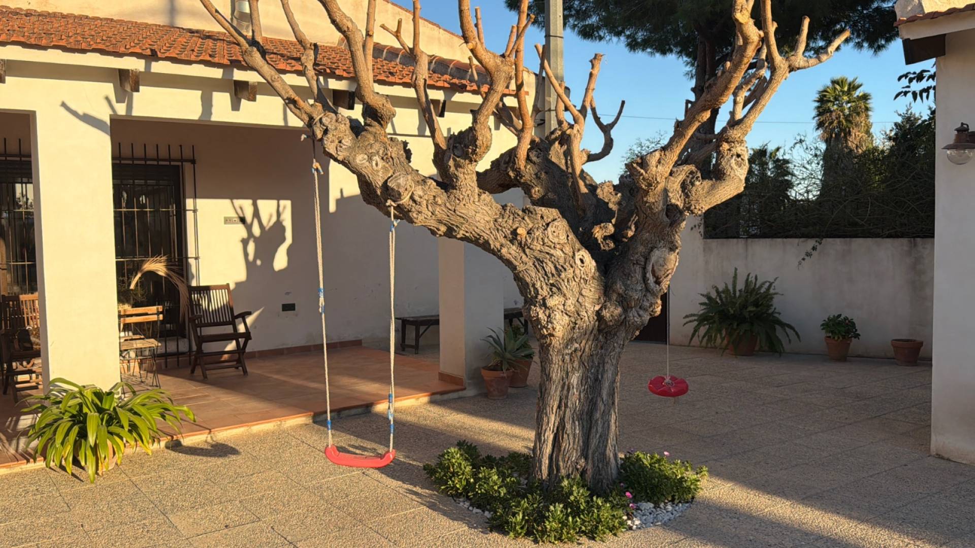 Segunda Mano - Villa semi pareada - Dolores