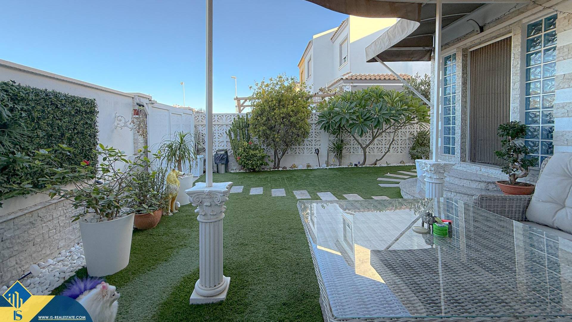 Segunda Mano - Villa semi pareada - Torrevieja - Aguas Nuevas