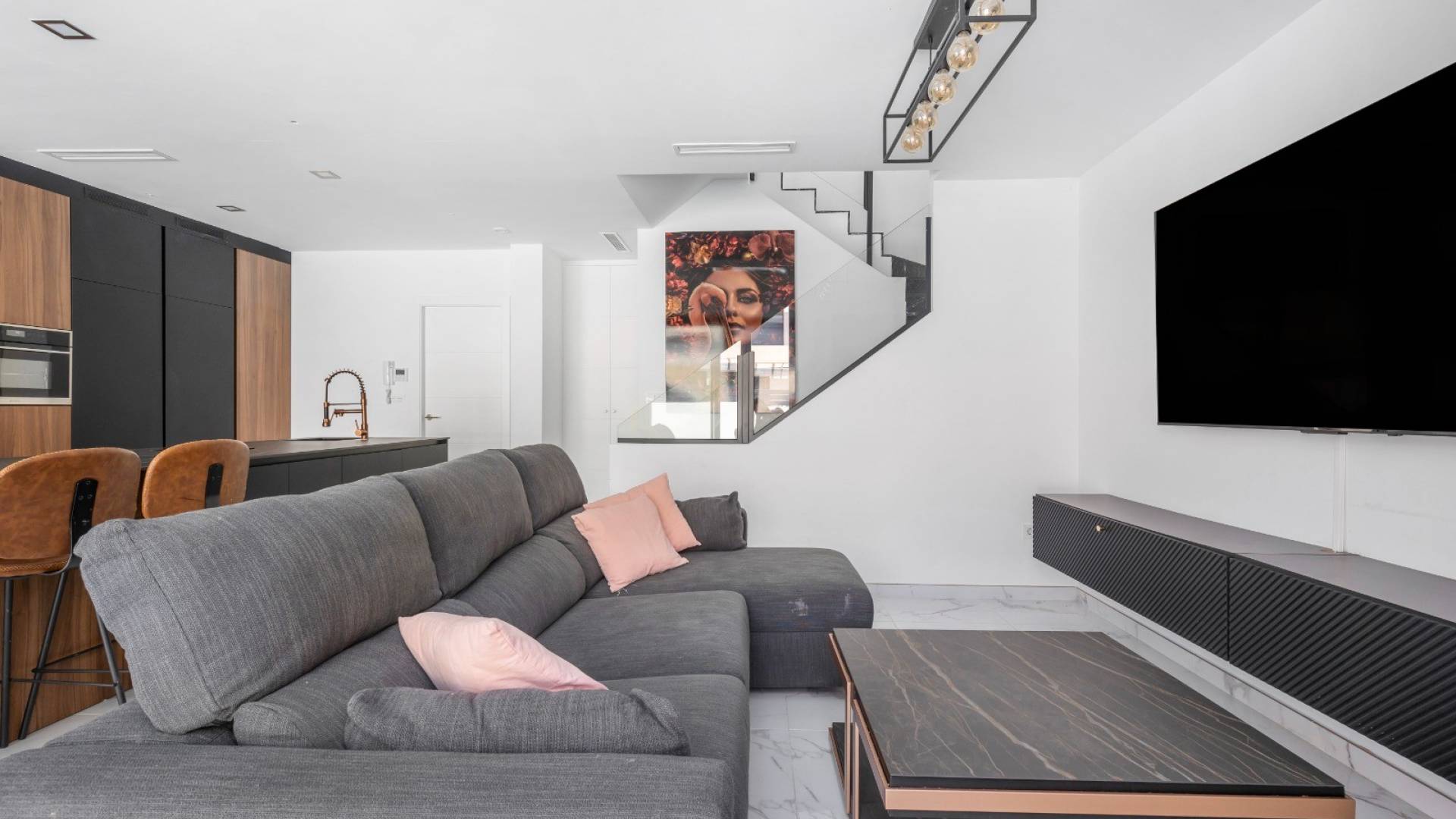 Segunda Mano - Villa / Semi separado - Los Montesinos - La Herrada