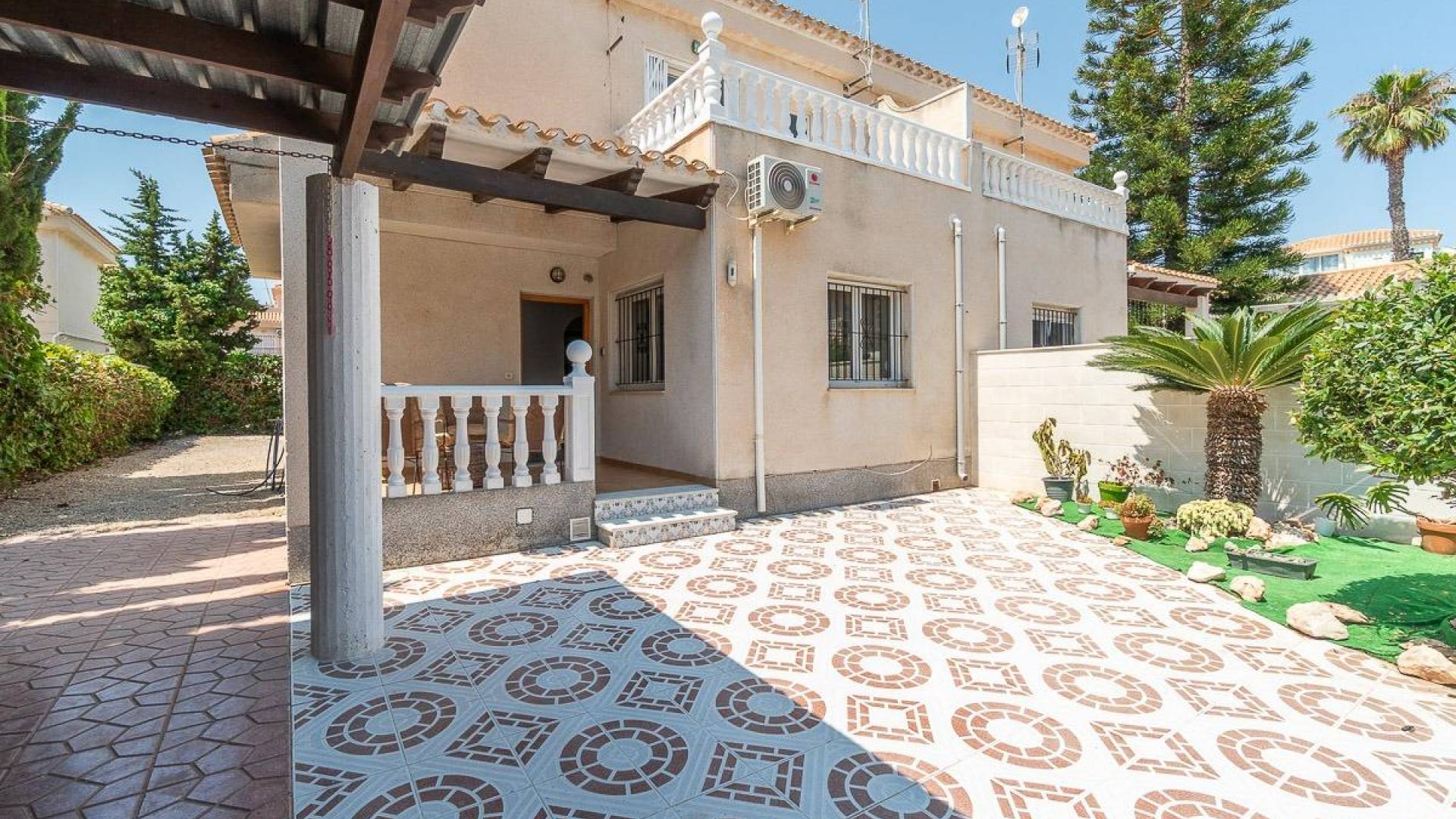 Segunda Mano - Villa / Semi separado - Orihuela Costa - Playa Flamenca