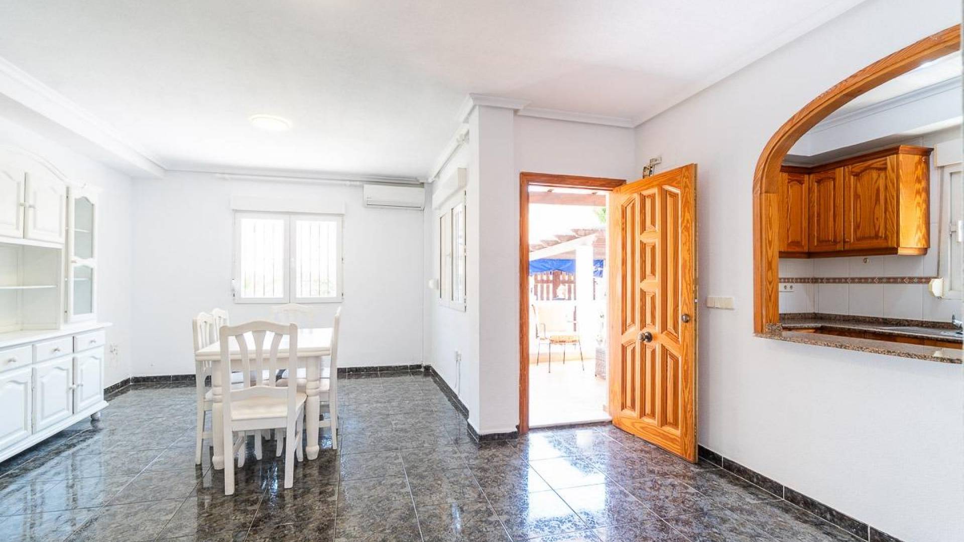 Segunda Mano - Villa / Semi separado - Orihuela Costa - Playa Flamenca