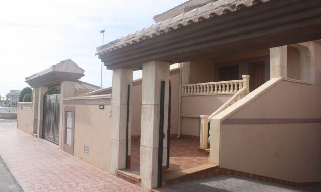 Semi detached house - New Build - Torrevieja - Torrevieja
