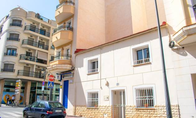 Semi detached house - Second hand - Guardamar del Segura - Guardamar pueblo