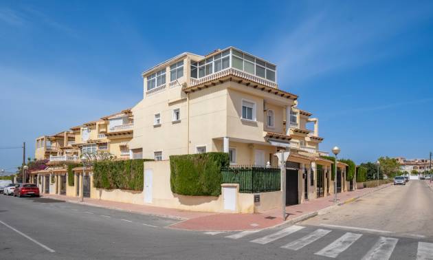 Semi-detached villa - Second hand - Guardamar del Segura - El Moncayo