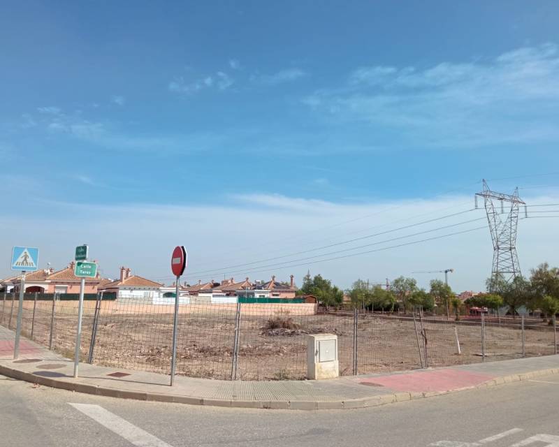 Solar Terreno · Segunda Mano · Los Montesinos · La Herrada
