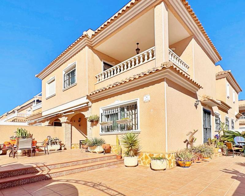 Townhouse · D'occasion · Orihuela Costa · Villamartín