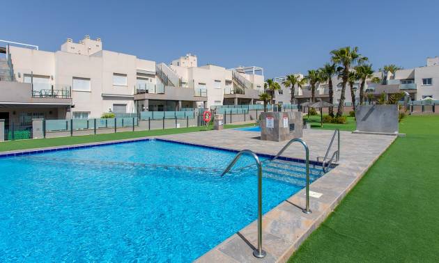 Townhouse - Gebraucht - Torrevieja - Aguas Nuevas